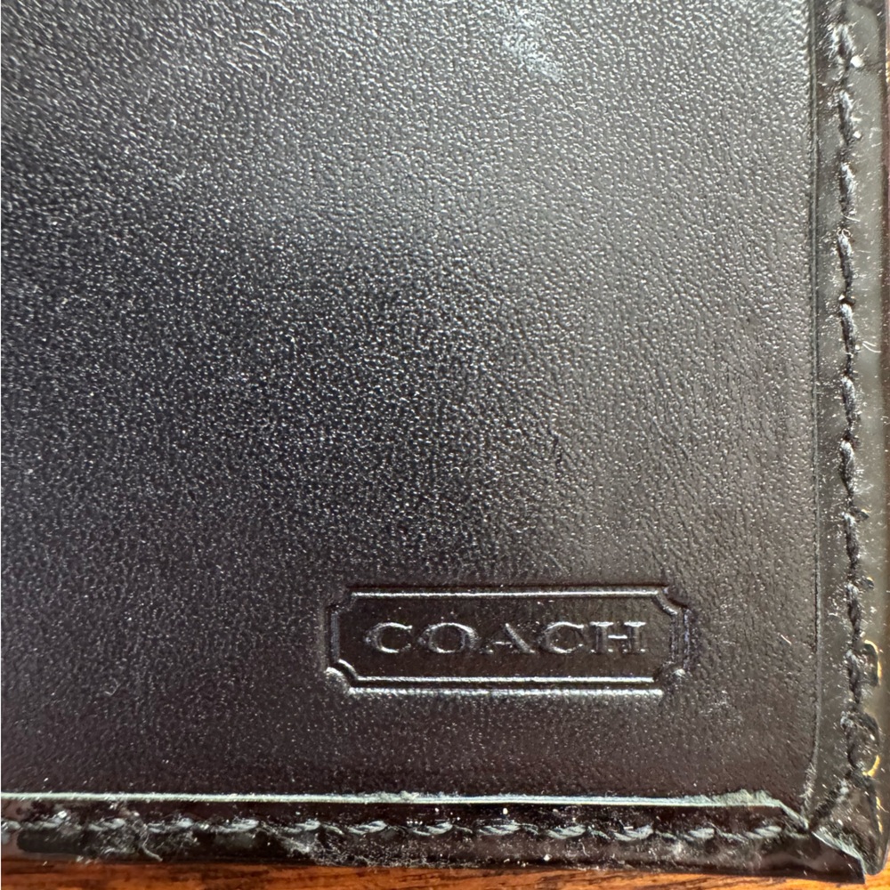 Coach Signature Black Canvas Slim Wallet W/ Patent Leather Trim - Picture 7 of 15